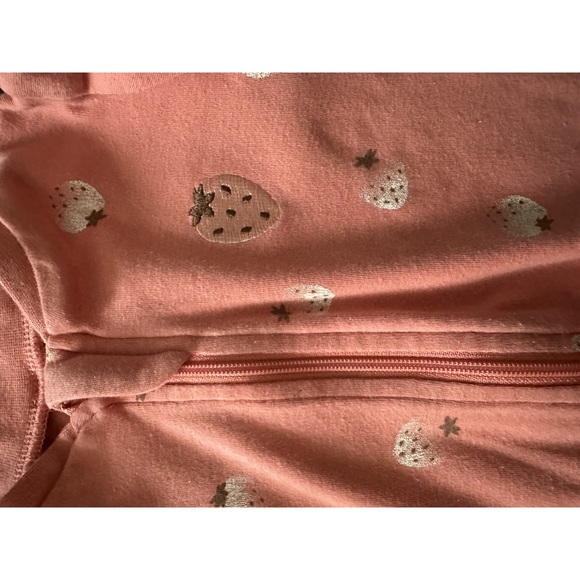 5/$10 Pekkle 6 months long sleeve onesie/bodysuit - Picture 3 of 3